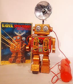 Rare Vintage  Japanese Robot - RAZER SPACEMAN - Horikawa (RM) with box