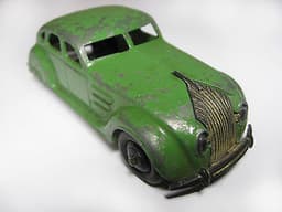 RARE VINTAGE PRE-WAR DINKY TOYS - CHRYSLER AIRFLOW (No. 30A)