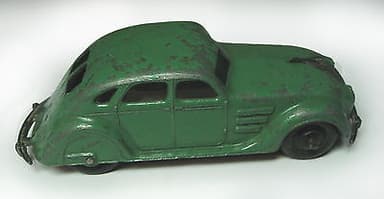 RARE VINTAGE PRE-WAR DINKY TOYS - CHRYSLER AIRFLOW (No. 30A)