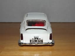 SCALEXTRIC C.97 007 JAMES BOND ASTON MARTIN. Ex SET CAR.