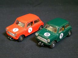 TRIANG SCALEXTRIC SET 45 - MINI COOPER CARS - SUPERB BOXED